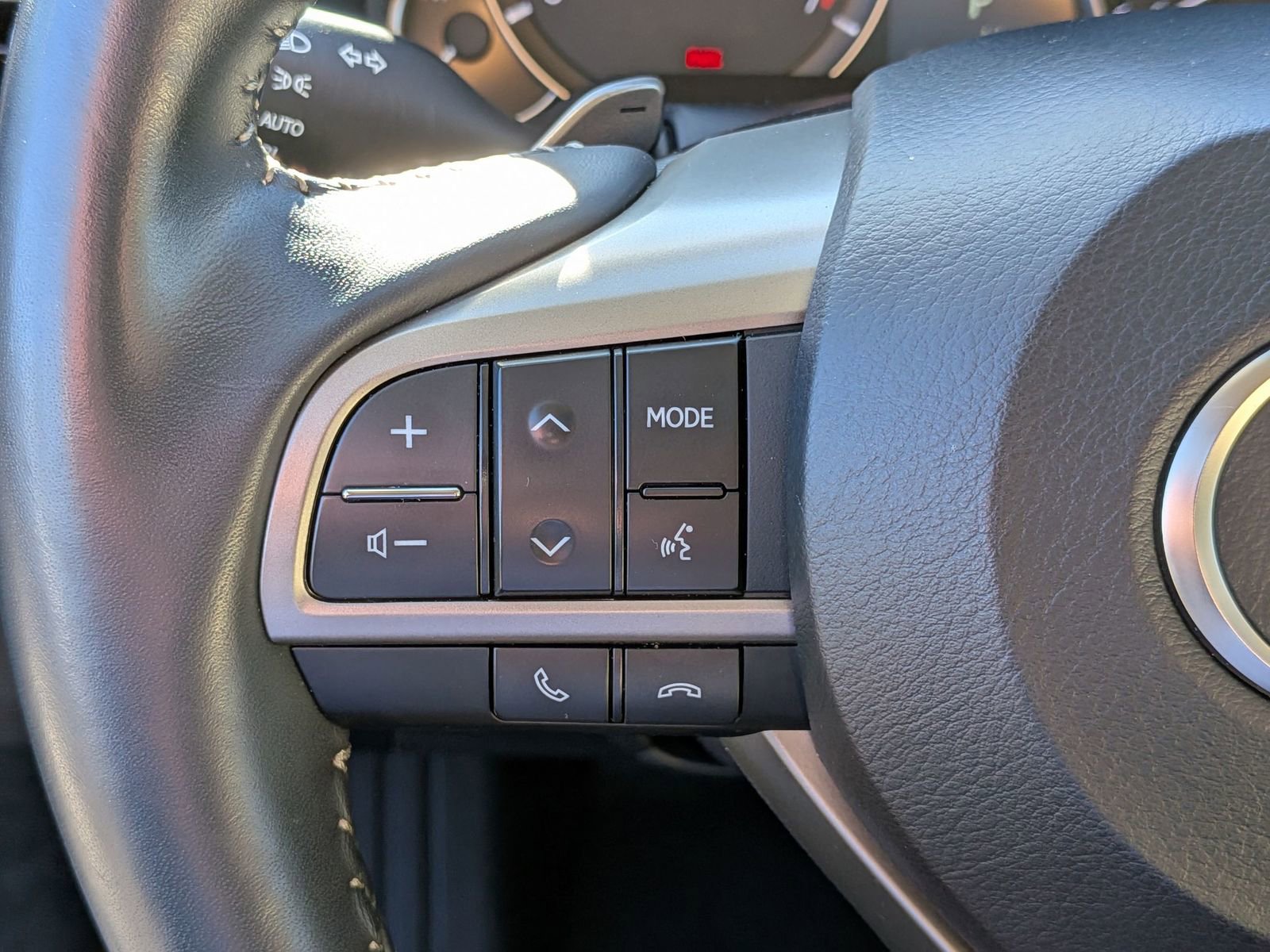 Used 2022 Lexus RX 350 FWD w/ Premium Package image 18