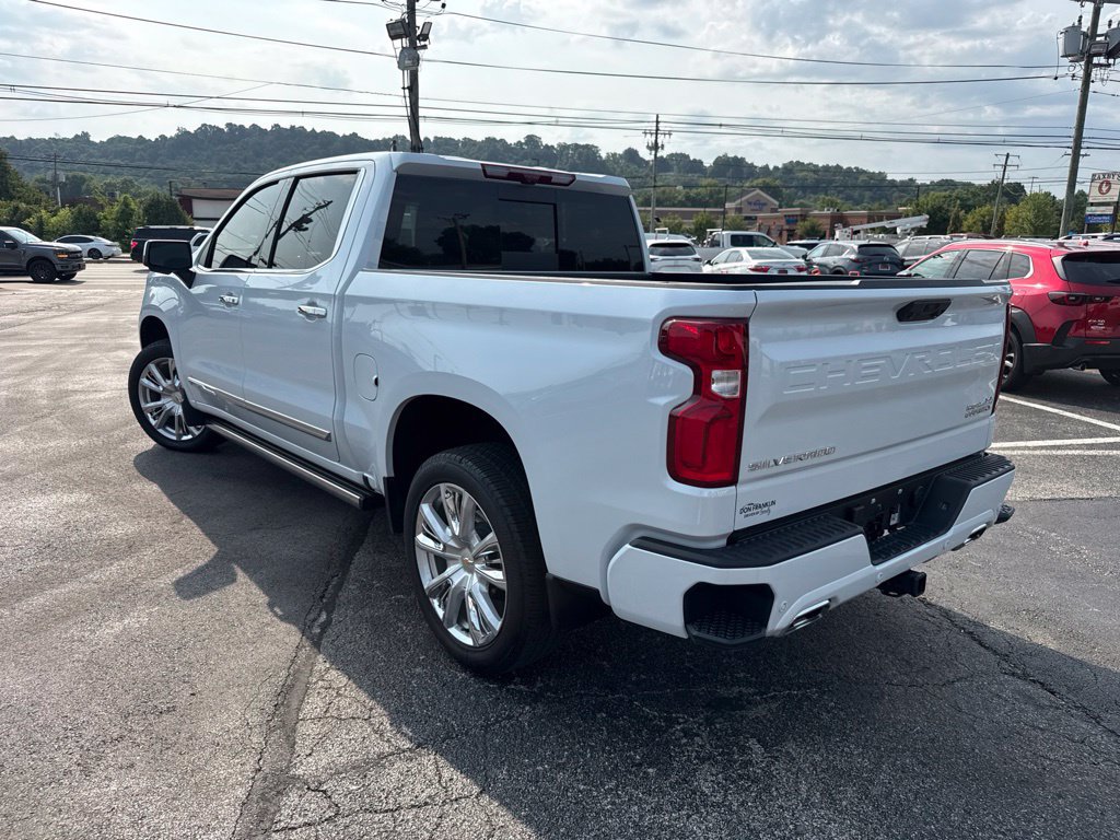Used 2026 Chevrolet Silverado 1500 High Country AWD/4WD image 5