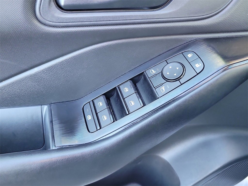 Certified 2025 Nissan Rogue S image 16