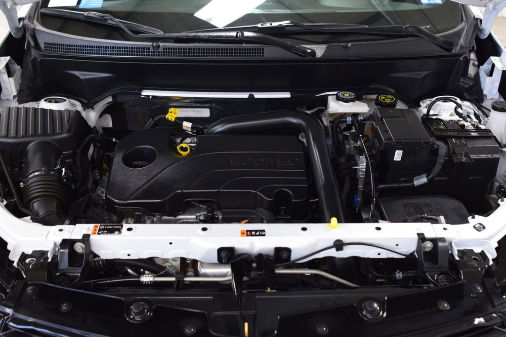 Used 2024 Chevrolet Equinox RS w/ RS Leather Package image 30