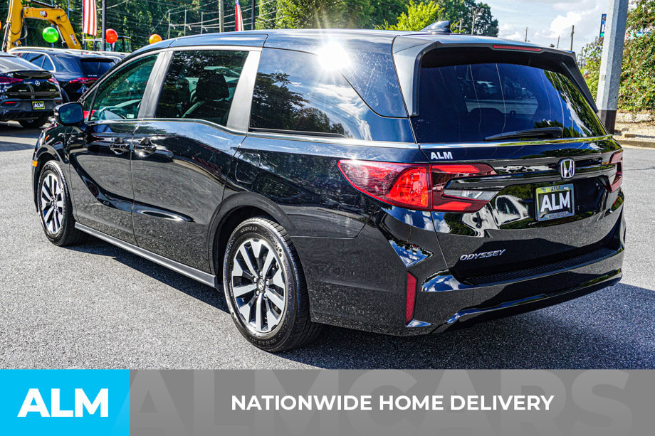 Used 2025 Honda Odyssey EX-L image 4