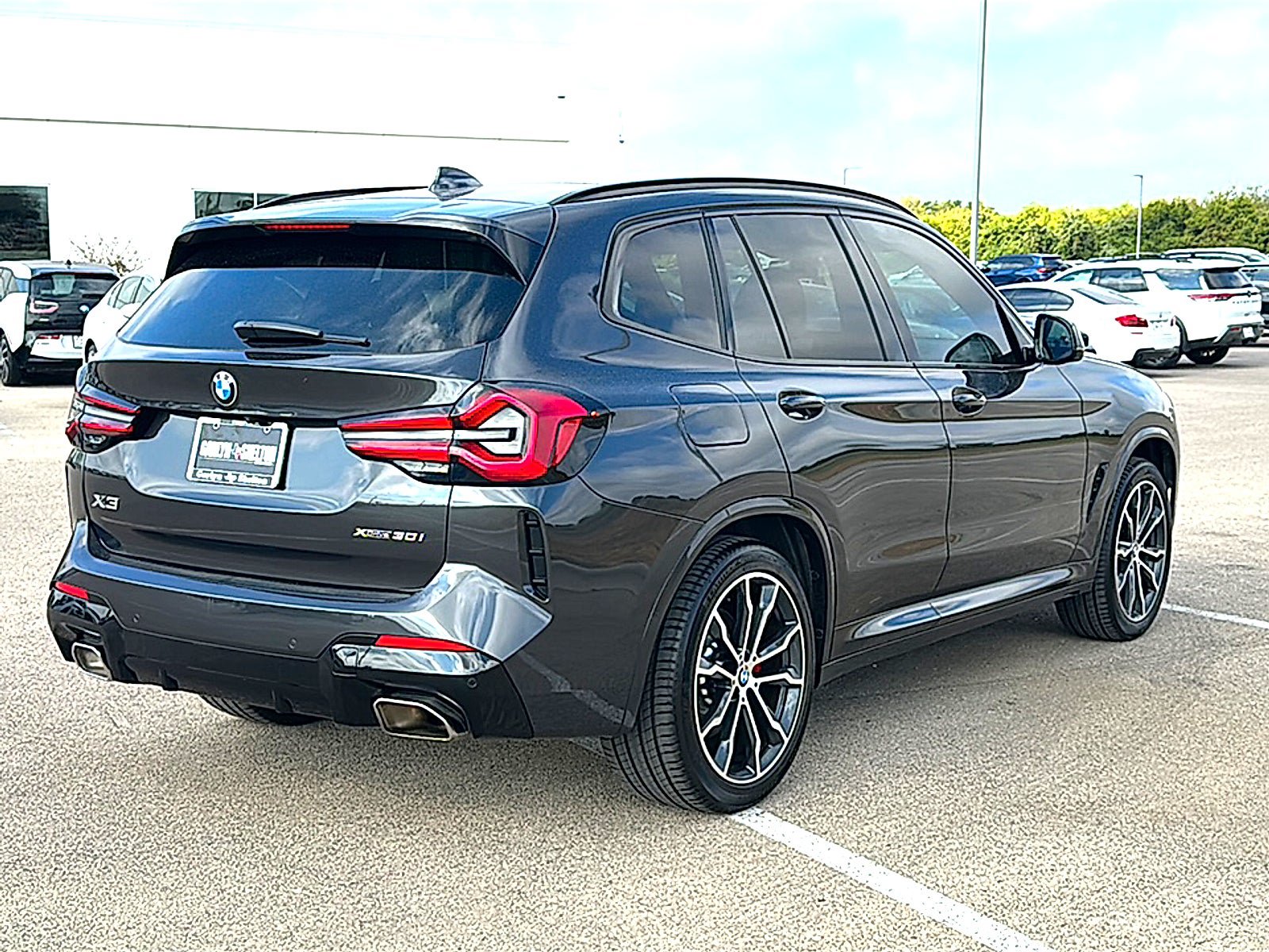 Used 2022 BMW X3 xDrive30i w/ M Sport Package 2 AWD/4WD image 8