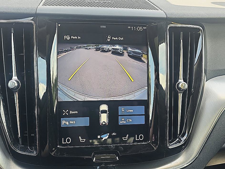 Used 2019 Volvo XC60 T5 Momentum w/ Multimedia Package FWD image 27