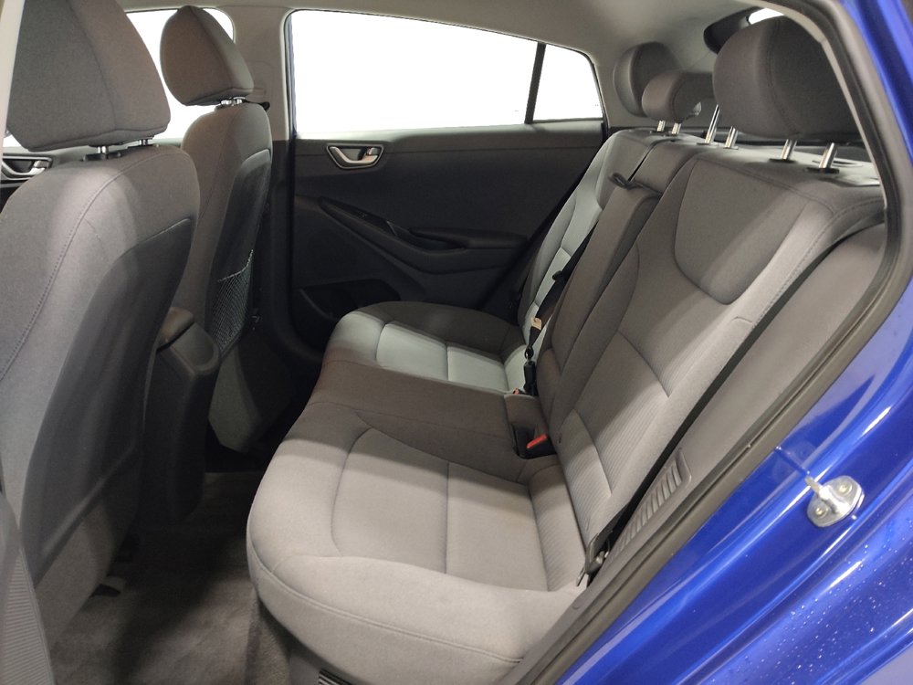 Used 2021 Hyundai Ioniq SE image 18