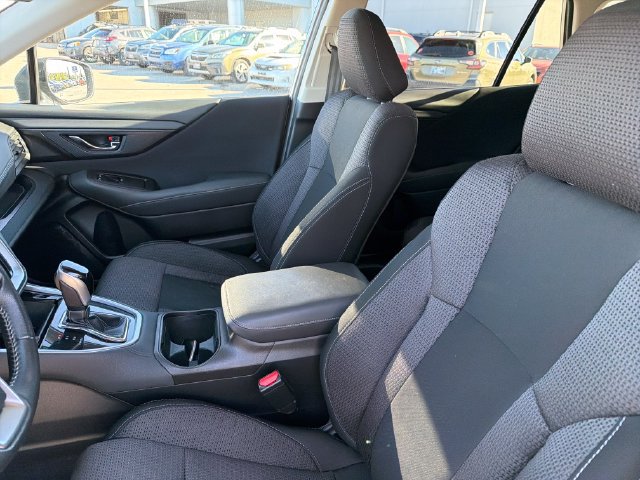 Used 2024 Subaru Outback Premium w/ Popular Package #1A AWD/4WD image 20
