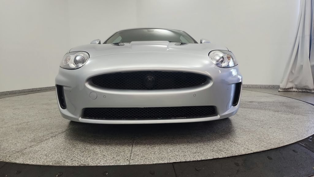 Used 2010 Jaguar XKR R RWD image 10