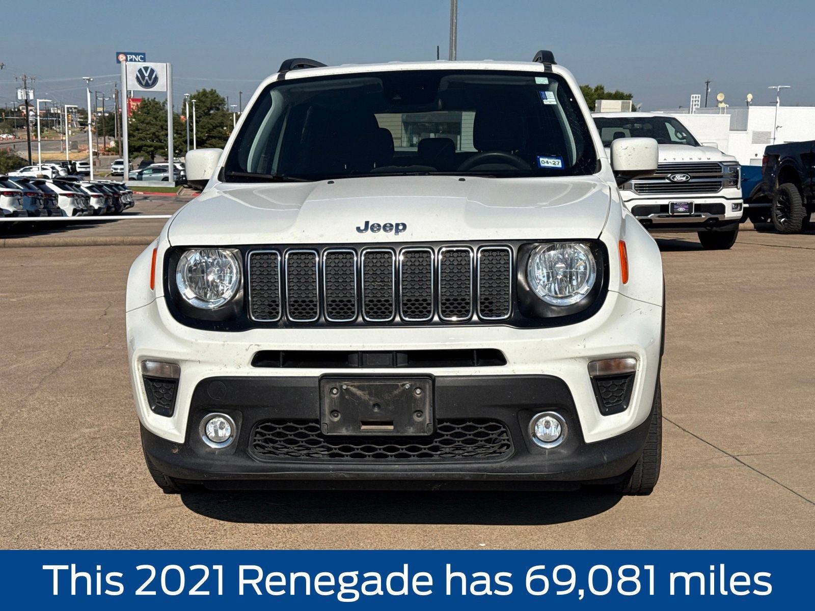 Used 2021 Jeep Renegade Latitude FWD image 2