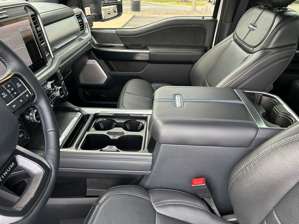 Used 2025 Ford F350 Platinum image 52