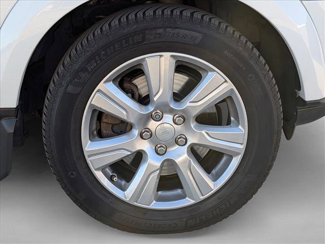 Used 2016 Land Rover LR4 HSE image 28