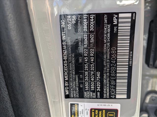 Used 2024 Mercedes-Benz GLS 580 GLS 580 image 27