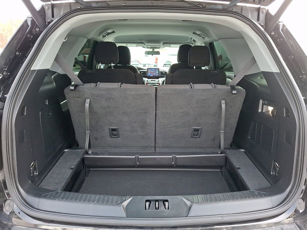 Certified 2022 Ford Explorer XLT image 29