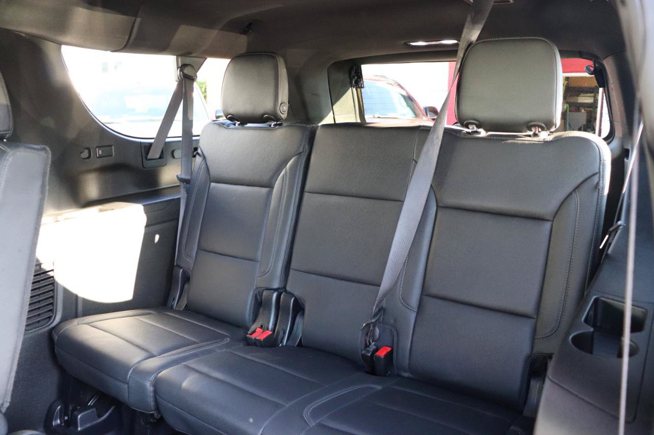 Used 2023 Chevrolet Suburban LT AWD/4WD image 13