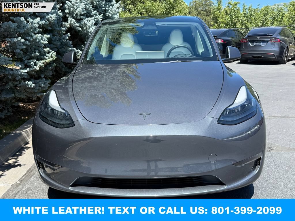 Used 2023 Tesla Model Y Long Range AWD/4WD image 2