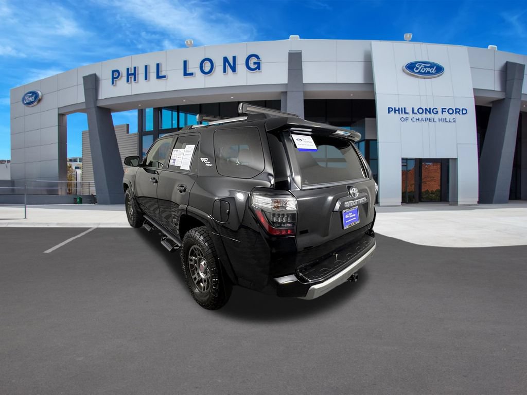 Used 2018 Toyota 4Runner TRD Off-Road w/ TRD Performance Package AWD/4WD image 3