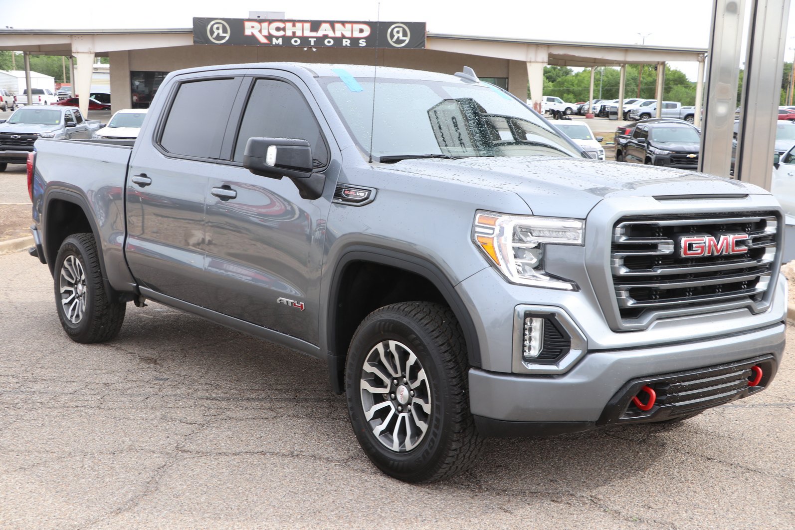 Used 2022 GMC Sierra 1500 AT4 AWD/4WD video 1