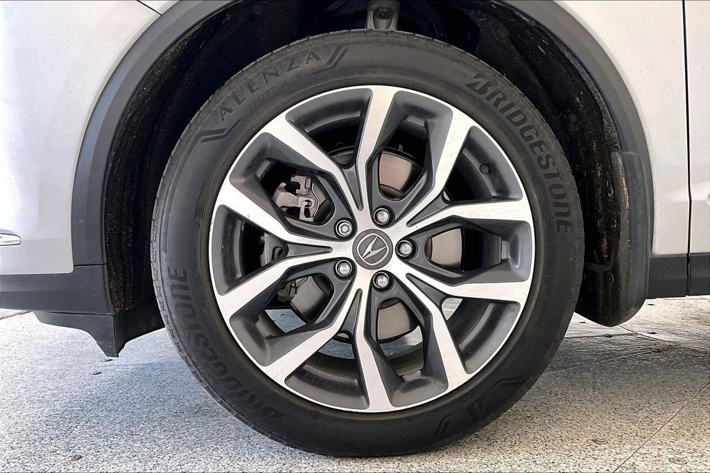 Certified 2022 Acura MDX FWD w/ Technology Package image 11