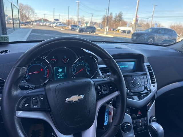 Used 2013 Chevrolet Cruze LT w/ RS Package image 18