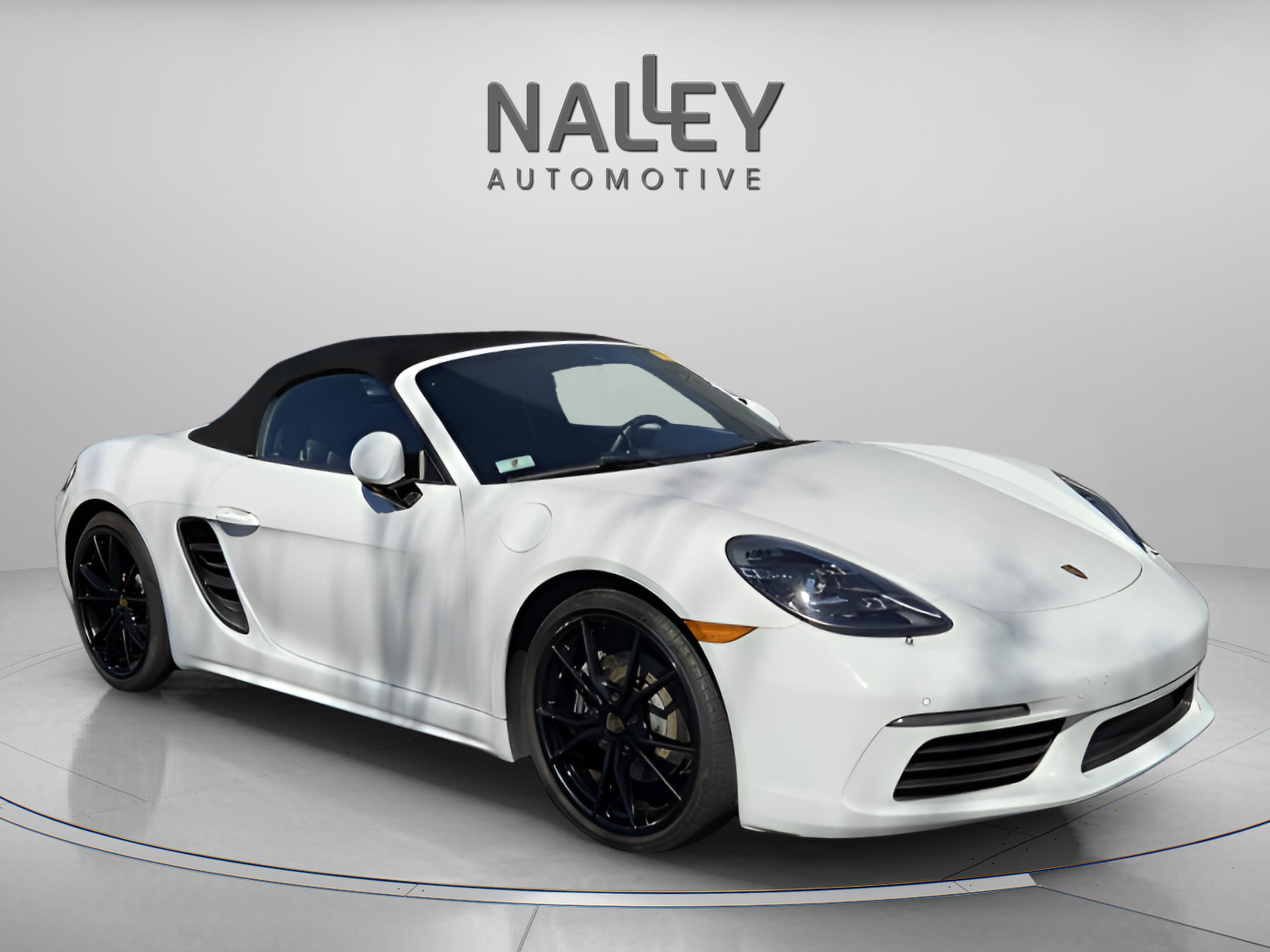 Used 2021 Porsche 718 Boxster image 6