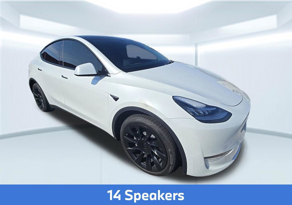 Used 2023 Tesla Model Y Long Range image 6