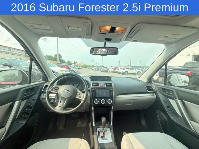 Used 2016 Subaru Forester 2.5i Premium w/ All-Weather Package AWD/4WD image 12
