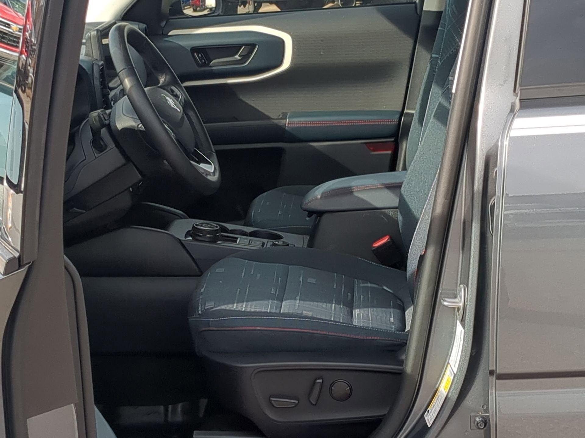 Used 2024 Ford Bronco Sport Heritage w/ Heritage Convenience Package image 12