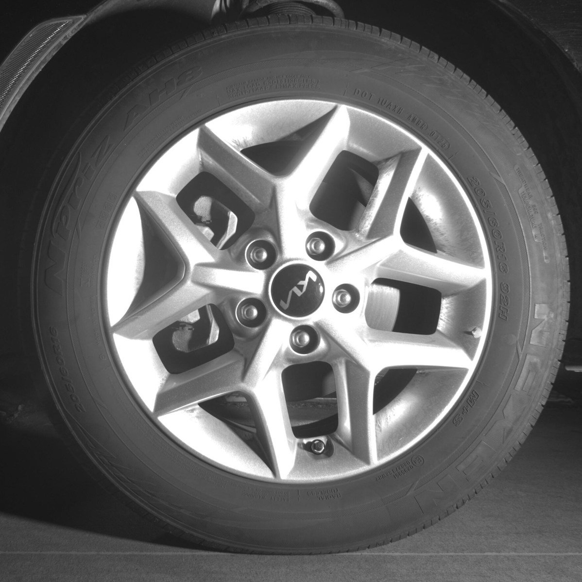 Used 2025 Kia Soul LX w/ LX Technology Package FWD image 9