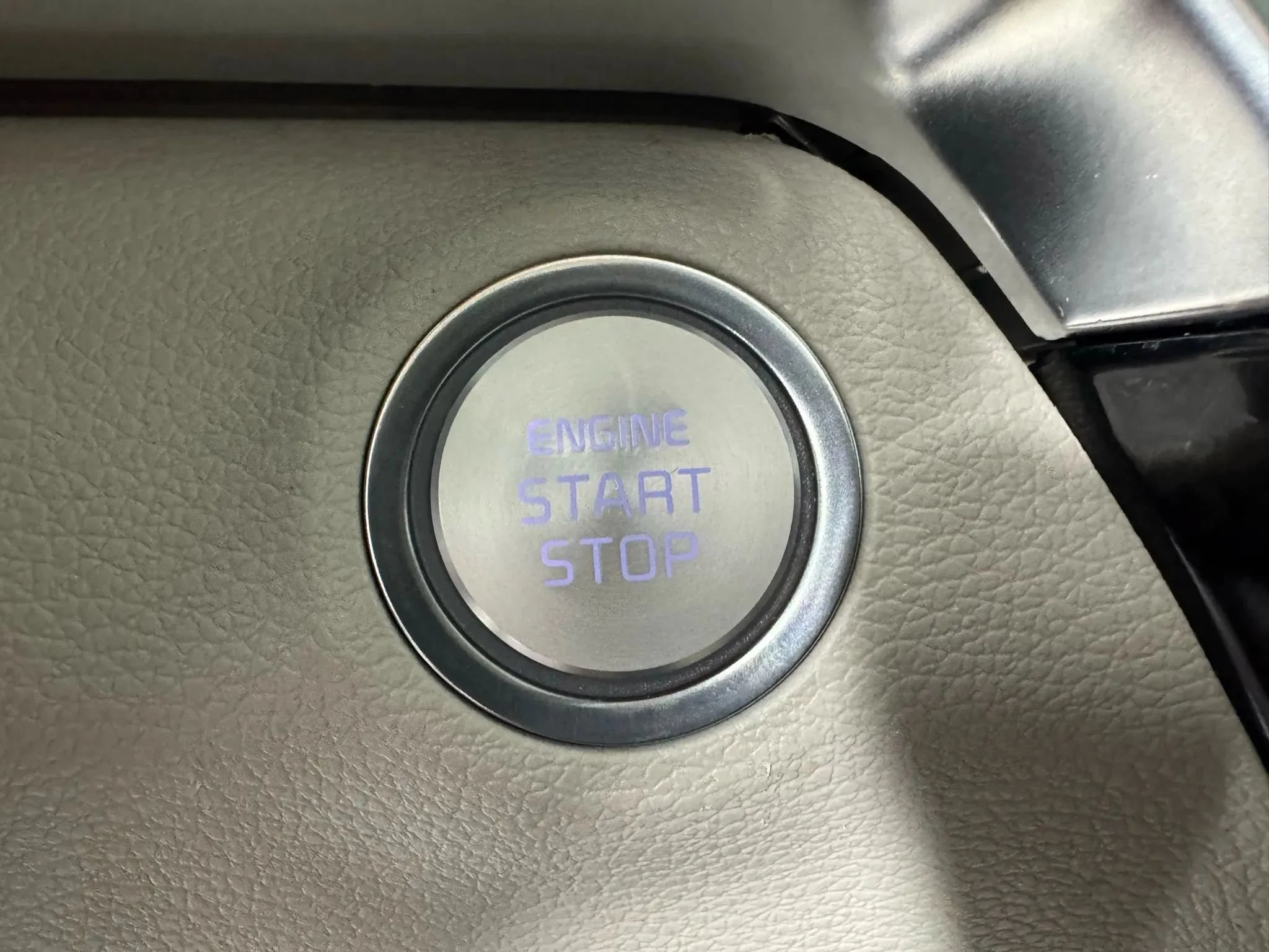 Used 2022 Kia Telluride EX w/ EX Premium Package AWD/4WD image 18