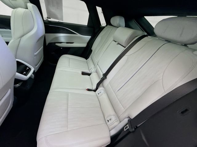 Used 2025 Cadillac Lyriq Sport image 26