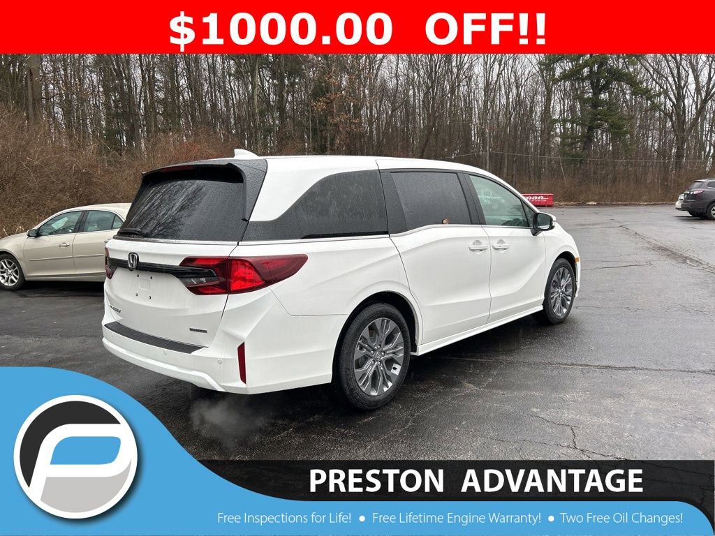 New 2026 Honda Odyssey Touring image 2