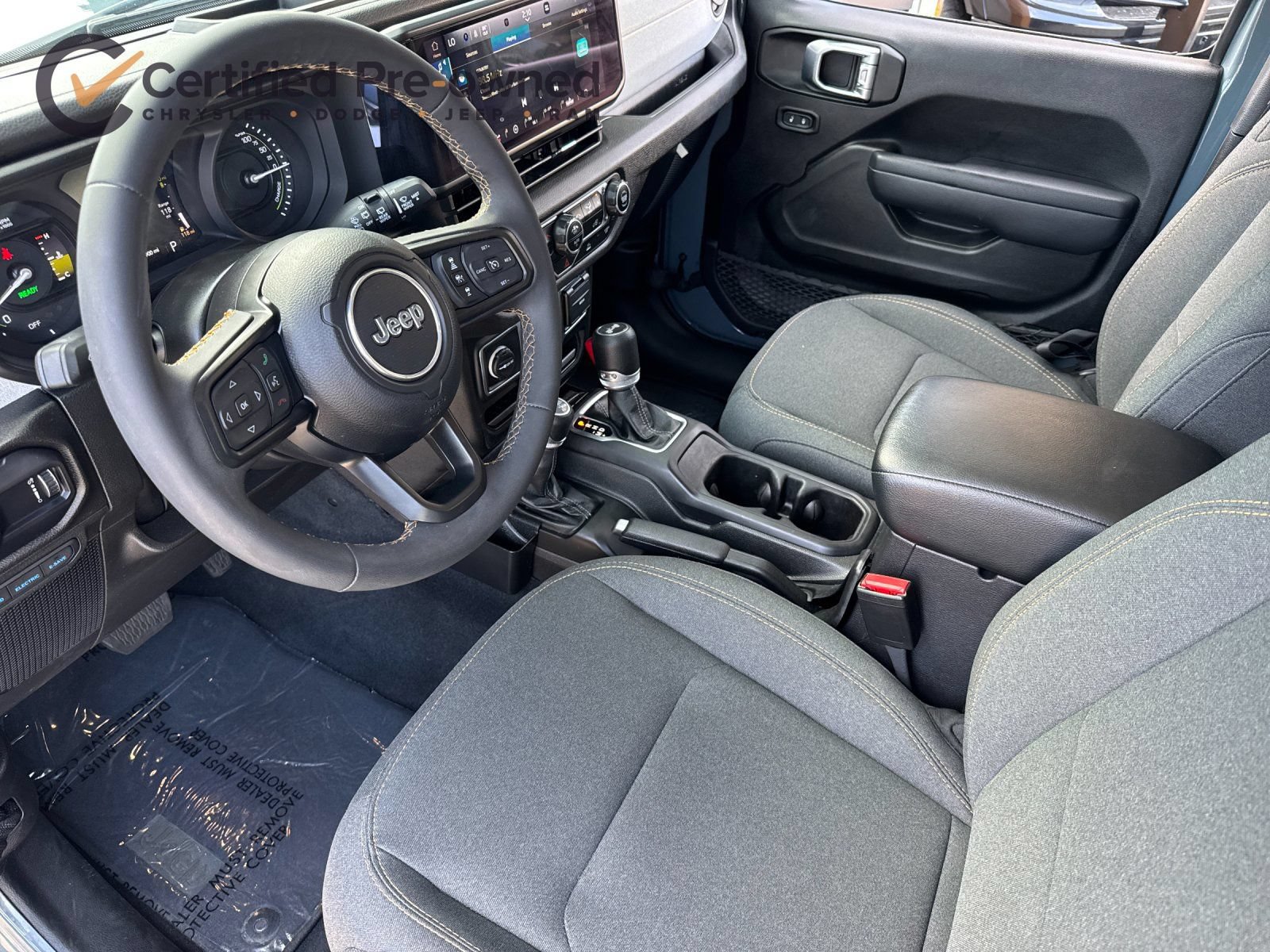 Certified 2024 Jeep Wrangler Unlimited AWD/4WD image 11