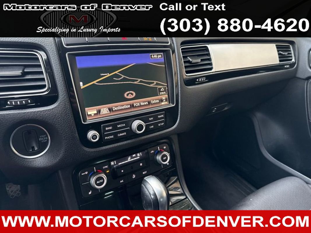 Used 2015 Volkswagen Touareg Sport AWD/4WD image 14