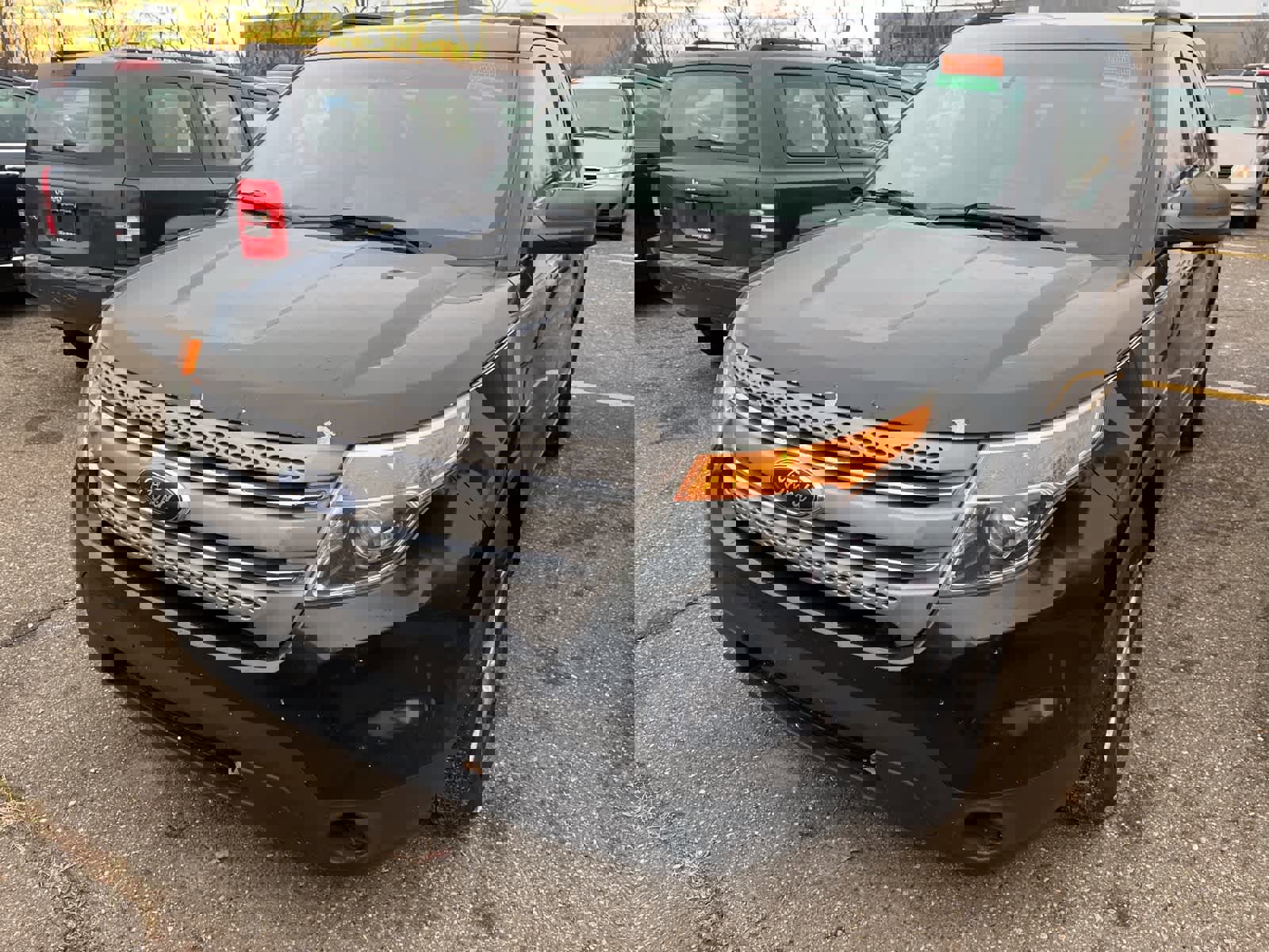 Used 2013 Ford Explorer 4WD w/ Class III Trailer Tow Pkg image 4