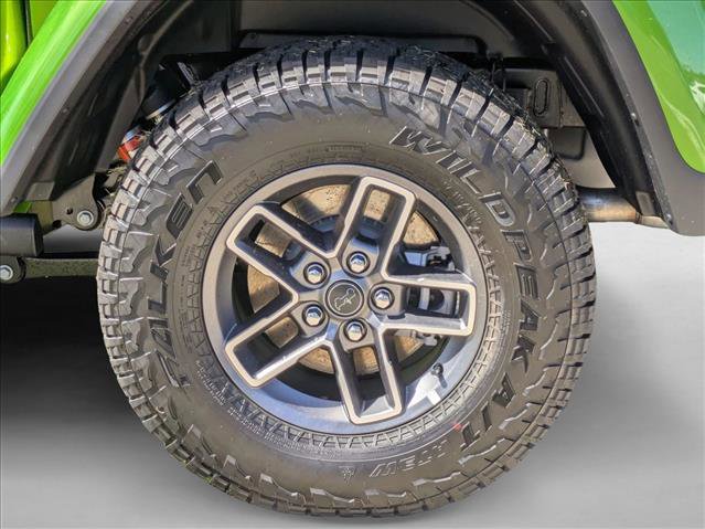 New 2025 Jeep Gladiator Mojave w/ Convenience Group image 8