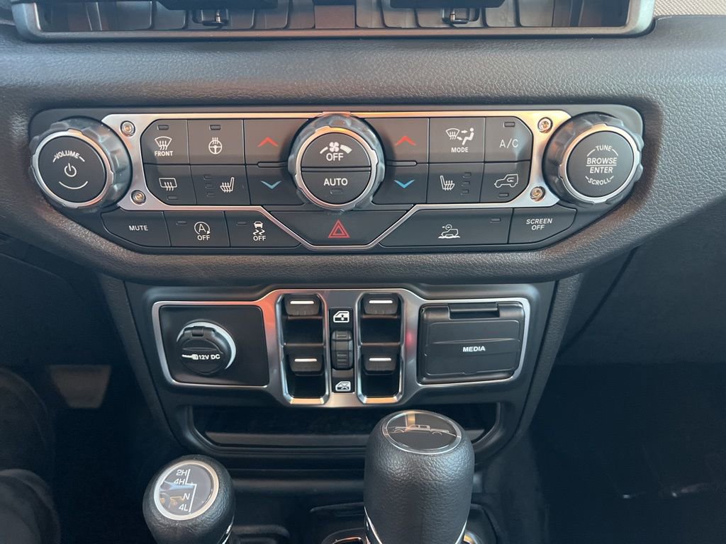 New 2026 Jeep Gladiator Sport image 30