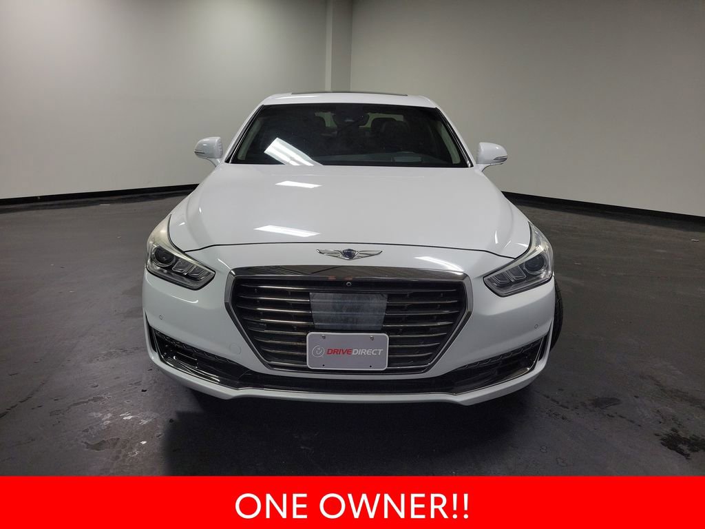 Used 2017 Genesis G90 3.3T Premium RWD image 3