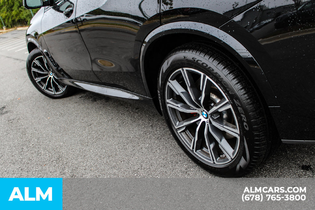 Used 2024 BMW X5 M60i AWD/4WD image 12