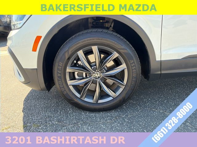 Used 2023 Volkswagen Tiguan SE FWD image 18