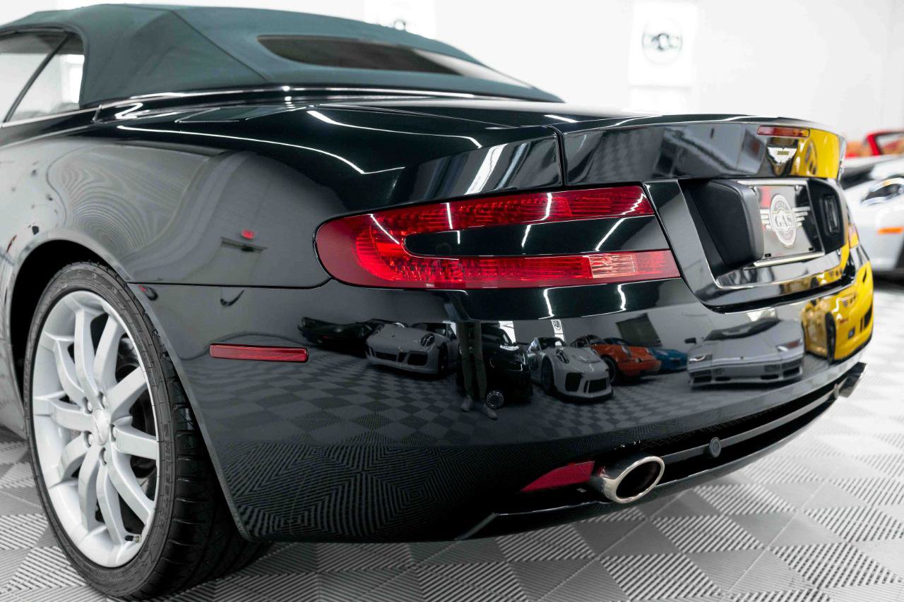 Used 2006 Aston Martin DB9 Volante RWD image 39