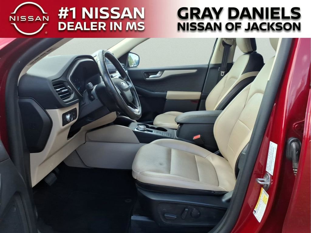 Used 2020 Ford Escape SEL image 22