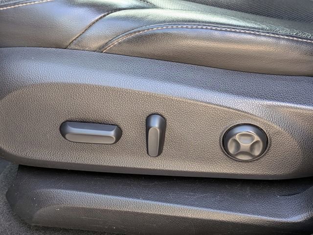 Used 2017 Buick Envision Essence FWD image 23