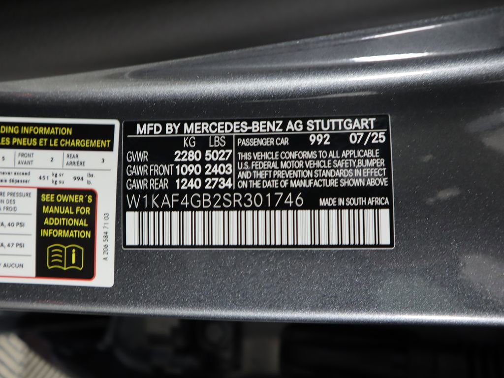 New 2025 Mercedes-Benz C 300 Sedan image 34