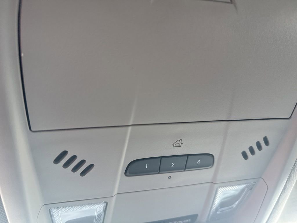 Used 2020 Buick Enclave Premium image 25