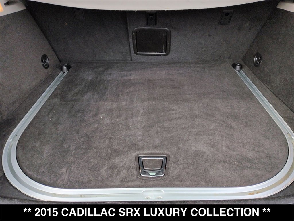 Used 2015 Cadillac SRX Luxury image 5