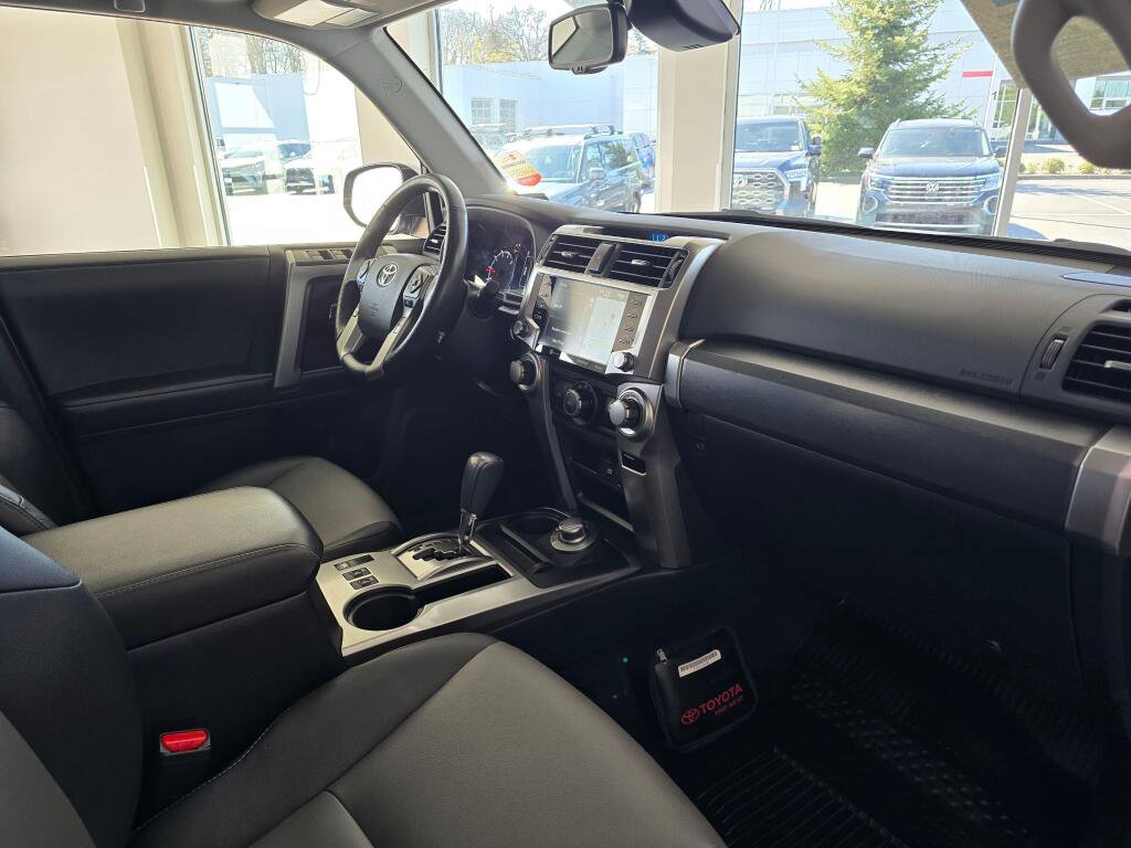 Used 2023 Toyota 4Runner SR5 Premium w/ Moonroof Package image 46