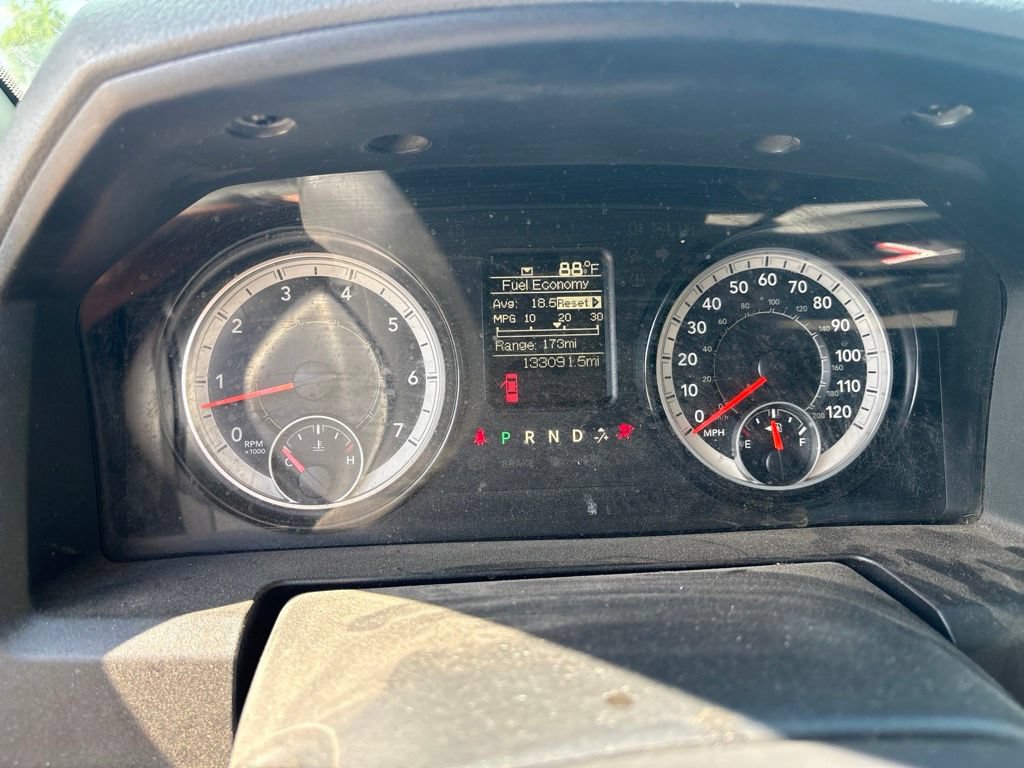 Used 2017 RAM 1500 Express AWD/4WD image 13