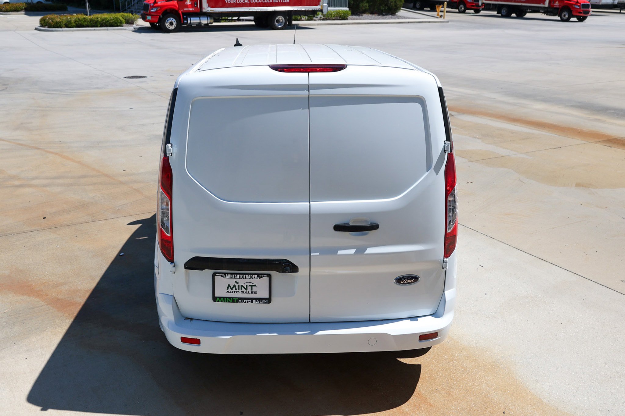 Used 2021 Ford Transit Connect XL image 13