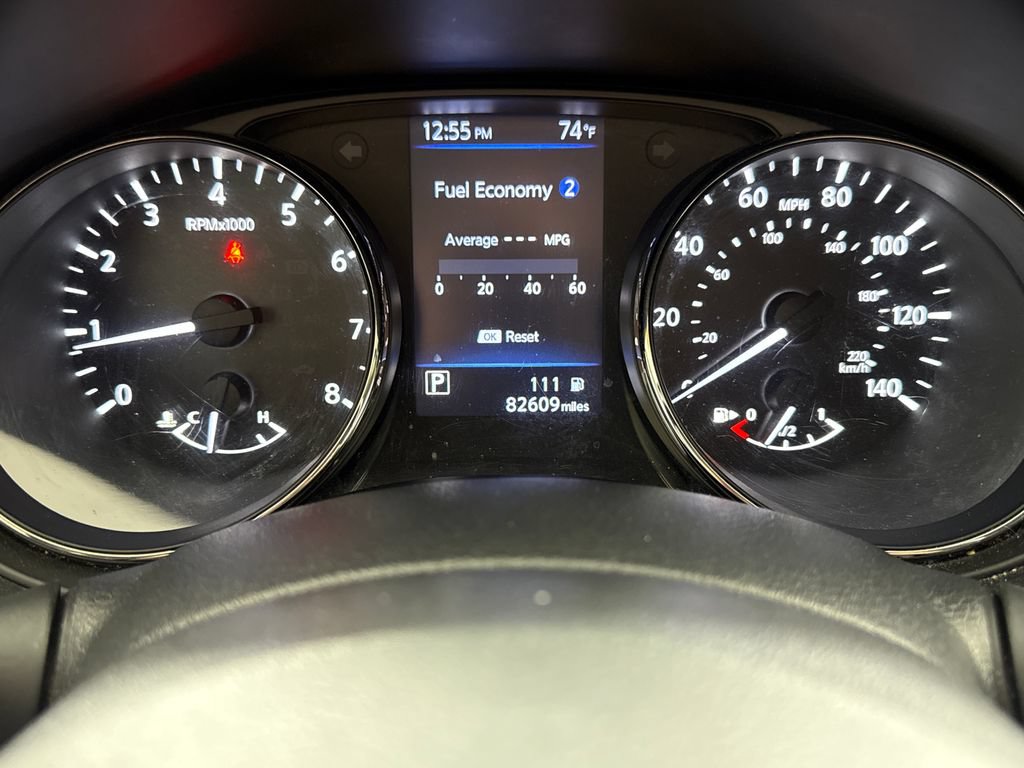 Used 2019 Nissan Rogue SV w/ Premium Package FWD image 15