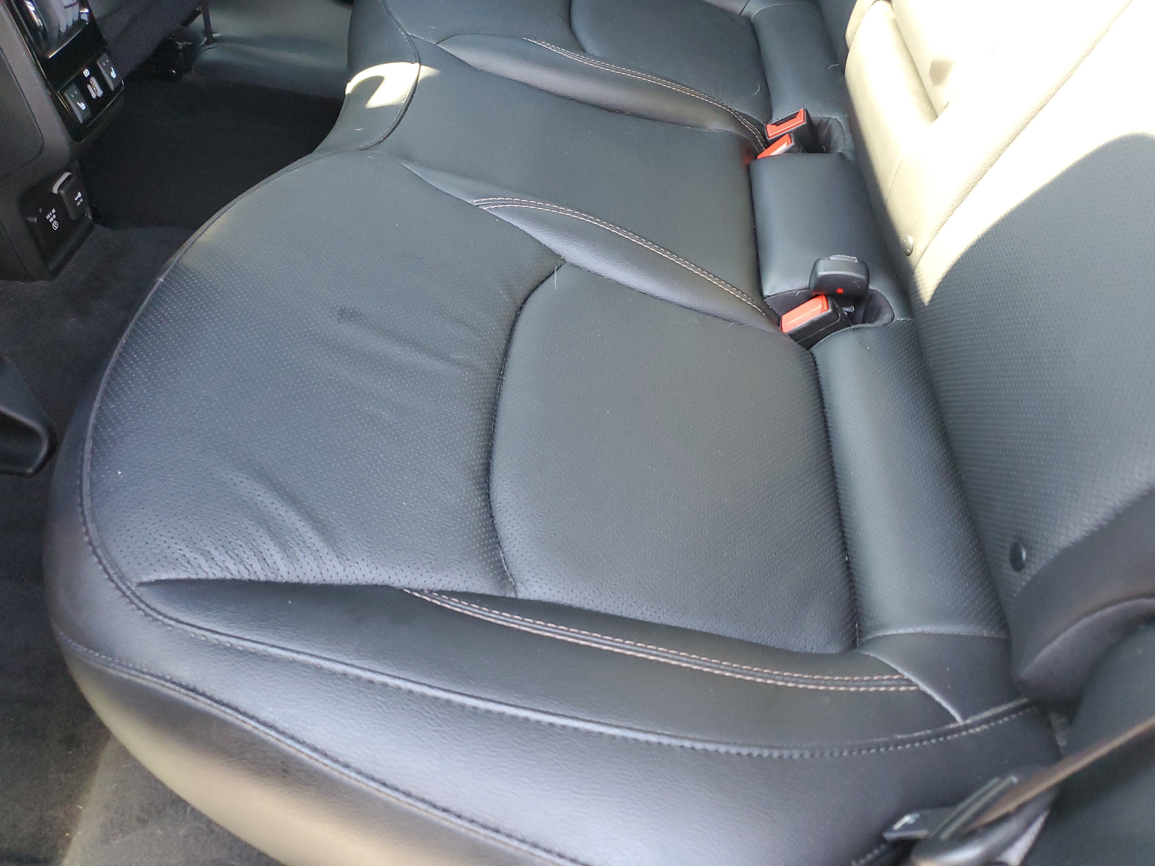 Used 2022 Jeep Compass Limited w/ Elite Group AWD/4WD image 11