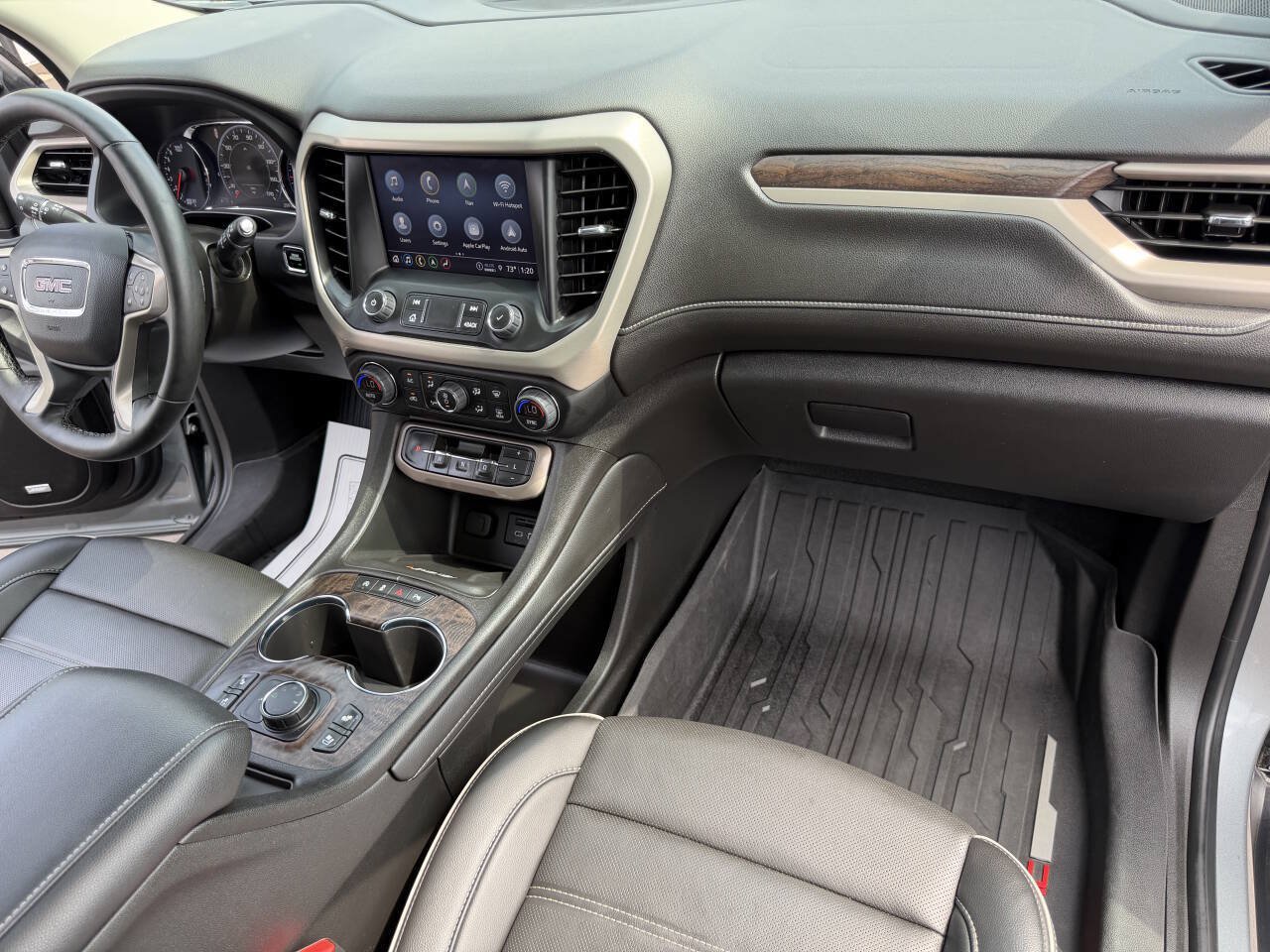 Used 2023 GMC Acadia Denali w/ Trailering Package AWD/4WD image 18