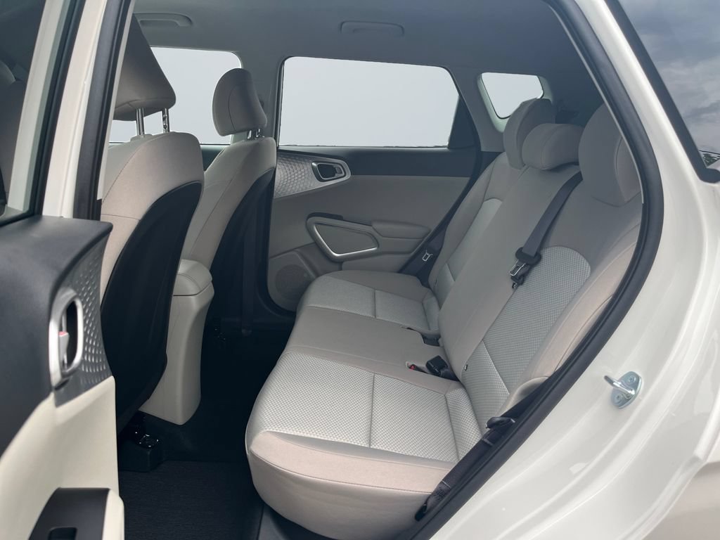 Certified 2025 Kia Soul LX FWD image 13